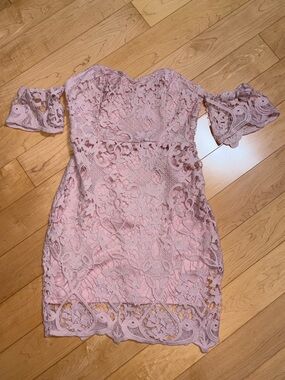 Women’s dress